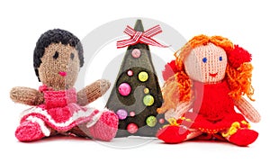 Knitted dolls and Christmas tree with gift