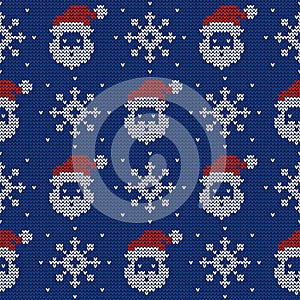 Knitted seamless pattern with Santa Clauses. Vector background