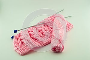 Knitting thread and tangle