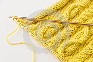 Knitting wool and knitting needles