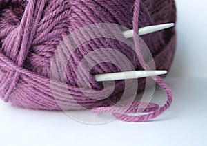 Knitting yarn and needles