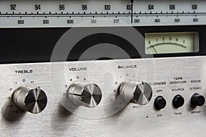 Knobs on the amplifier, treble, volume, balance