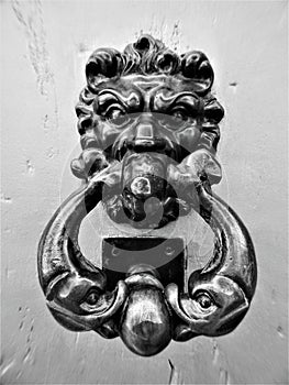 The Knockers Of Archivo Municipal De Alicante II