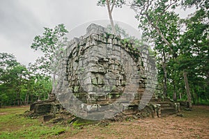 Koh Ker, an ancient castle which is the territory of the past