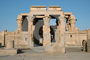 Kom-Ombo Temple photo