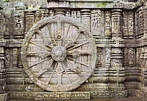 Konark wheel photo