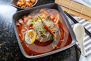 Korean Kimchi Ramen