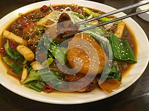 Korean spicy braised chicken with vegetables