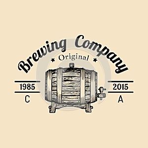 Kraft beer barrel logo. Old brewery icon. Hand sketched keg illustration. Vector vintage lager, ale label or badge.