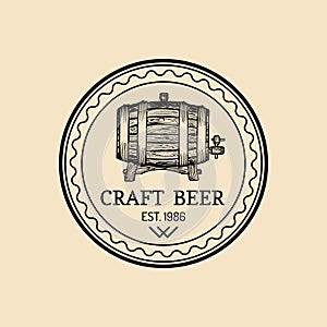 Kraft beer barrel logo. Old brewery icon. Hand sketched keg illustration. Vector vintage lager, ale label or badge.