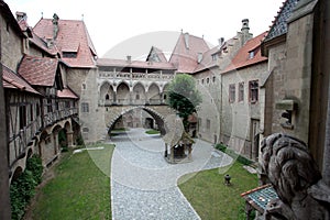Kreuzenstein Castle photo