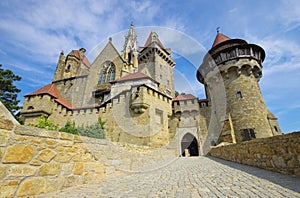 Kreuzenstein castle photo