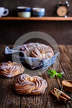 Kringle - Estonian cinnamon braid bread