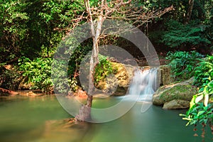 Kroeng krawia waterfall