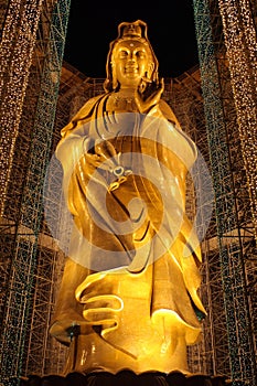 Kuan Yin Statue