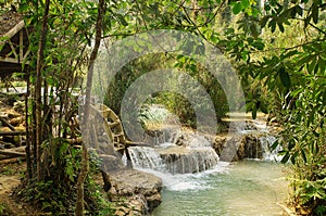 Kuang se falls waterwheel