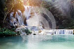 Kuang Si Waterfall & x28;Tat Guangxi& x29;, Luang Prabang, Laos.