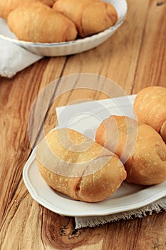 Kue Molen, RIpe Banana Wrapped with Flour Dough and Deep Fried