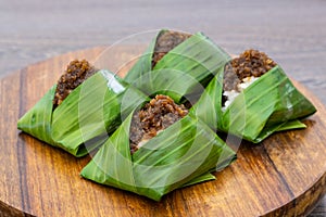 Kuih Pulut inti, traditional Malaysian dessert