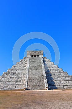 Kukulcan temple in chichenitza, yucatan, mexico II photo