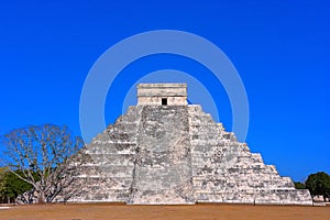 Kukulcan temple in chichenitza, yucatan, mexico XII photo