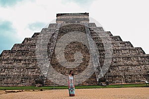 Kukulkan pyramid in ancient city of Chichen Itza, Yucatan, Mexico