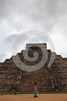 Kukulkan pyramid in ancient city of Chichen Itza, Yucatan, Mexico