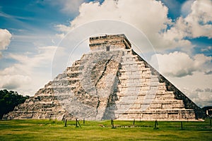 Kukulkan Pyramid (el Castillo) at Chichen Itza, Yucatan, Mexico