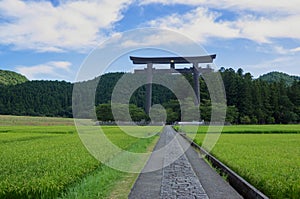 Kumano Hongu Taisha Oyunohara Otorii photo