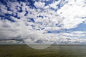 Kursiu Marios and a sky