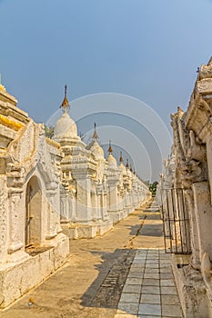 Kuthodaw Pagoda