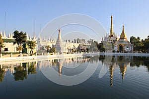 Kuthodaw Pagoda