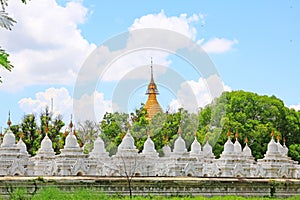 Kuthodaw Pagoda, Mandalay, Myanmar