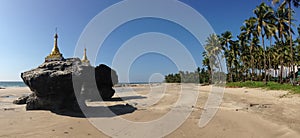 Kyauk Maumghnama Pagoda photo
