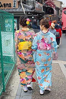 Japanese girl in kimono dress at Kiyomizu temple