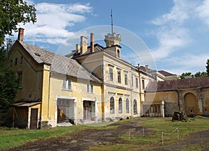 KÃÂ¡rolyi castle
