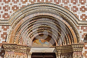 L'Aquila, Santa Maria di Collemaggio