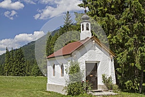 L chapel in Ursprungs valley