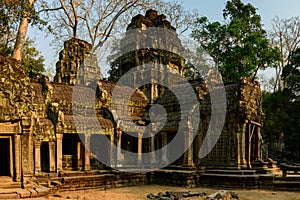 L`entrÃ©e est du temple Ta Prohm dans le domaine des temples de Angkor, au Cambodge