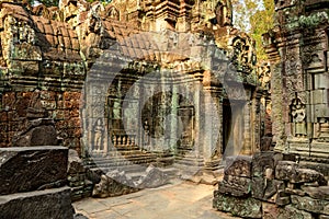 La cour intÃ©rieure du temple Ta Som dans le domaine des temples de Angkor, au Cambodge