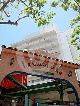La Cucaracha - Mexican Bar and Grill