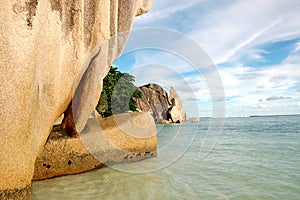 La Digue rock formations