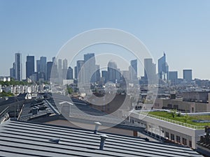 La DÃÂ©fense business district with zinc roofs at the front