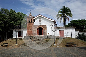 La Iglesia de San Antonio, Cali photo