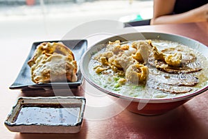 La paz batchoy ramen