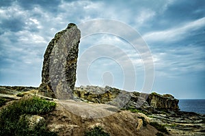 La pierre longue - The long stone photo