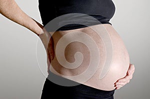 Labor contraction and pregnancy