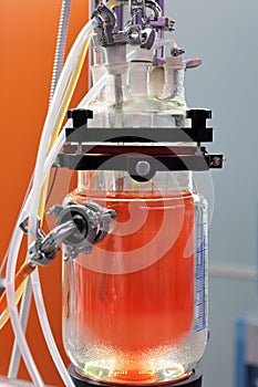laboratory tangential flow filtration system