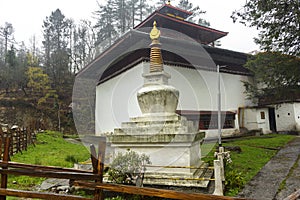 Lachung Stupa with Lachung monastery in background