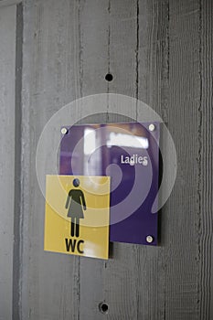 Ladies WC sign